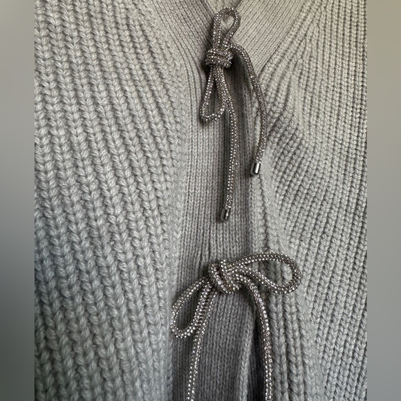 FRENCH CONNECTION Soft Sparkly Bow Embellished Cardigan In Light Grey - Picture 4 of 7